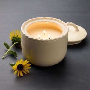 Threshold Sunflower & Ivy Soy Candle 18oz